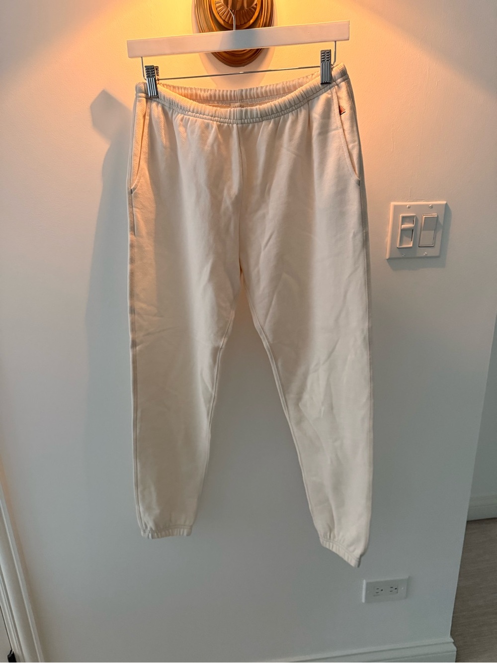 Faherty Cream Sweatpants